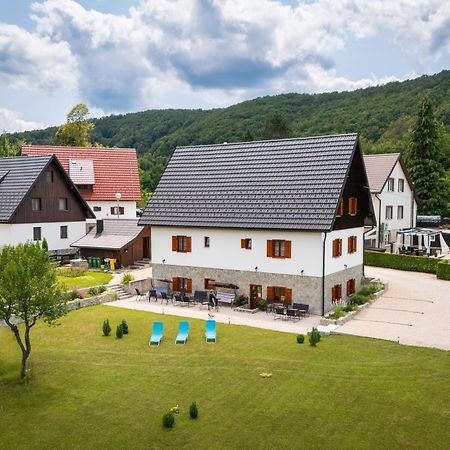 Hotel Green Lakes House Mukinje Zewnętrze zdjęcie